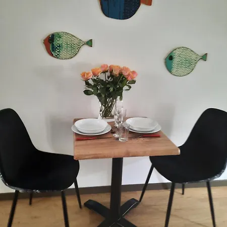 Studio Cosy Et Moderne Gannat Exterior photo